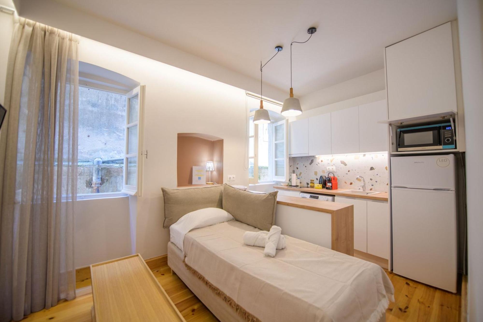 Mouragia Suites Corfu Corfu  ภายนอก รูปภาพ